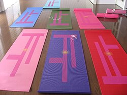 https://upload.wikimedia.org/wikipedia/commons/thumb/3/36/Tomare_Yoga_Mats.JPG/250px-Tomare_Yoga_Mats.JPG
