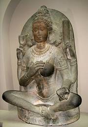 https://upload.wikimedia.org/wikipedia/commons/thumb/c/ce/Yogini_Goddess_from_Tamil_Nadu.jpg/250px-Yogini_Goddess_from_Tamil_Nadu.jpg