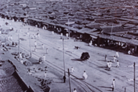 https://upload.wikimedia.org/wikipedia/commons/thumb/b/b5/1902_seoul.png/220px-1902_seoul.png
