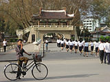 https://upload.wikimedia.org/wikipedia/commons/thumb/e/e2/Sariwon.jpg/160px-Sariwon.jpg