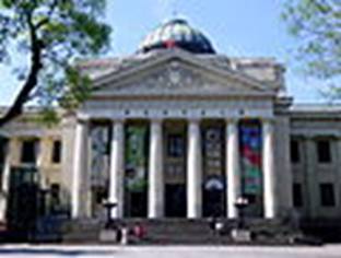 https://upload.wikimedia.org/wikipedia/commons/thumb/a/a6/%E5%9C%8B%E7%AB%8B%E5%8F%B0%E7%81%A3%E5%8D%9A%E7%89%A9%E9%A4%A8.JPG/120px-%E5%9C%8B%E7%AB%8B%E5%8F%B0%E7%81%A3%E5%8D%9A%E7%89%A9%E9%A4%A8.JPG
